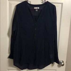 Old Navy tunic shirt. Navy in color. Size L Used